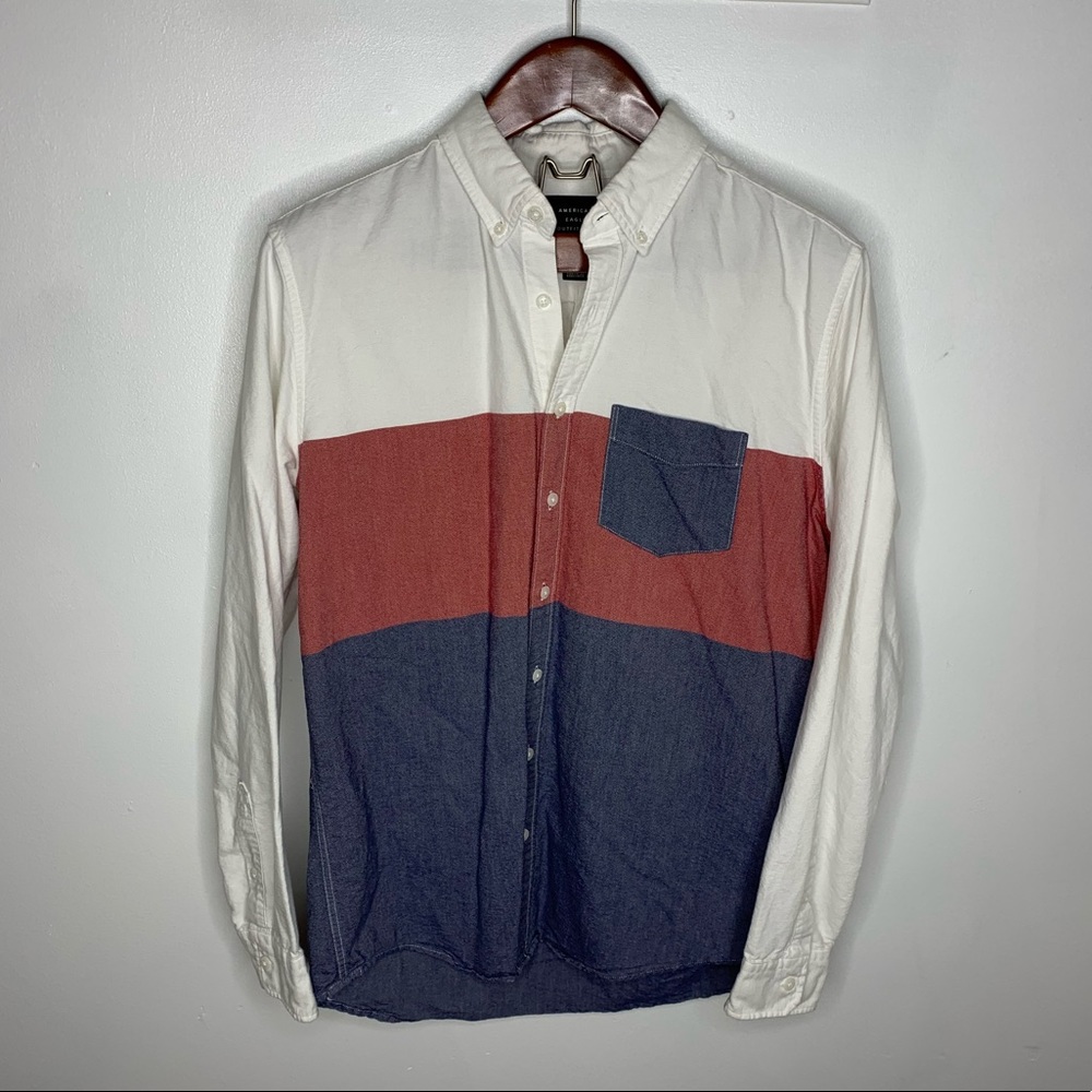 American Eagle Apres Active Color Block Button Up